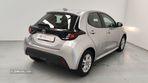 Toyota Yaris 1.0 VVT-i Comfort Plus - 4