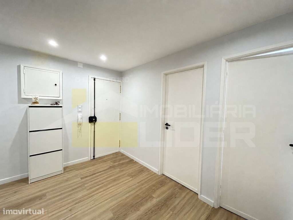 Apartamento T2 em Olival Basto Odivelas.-6