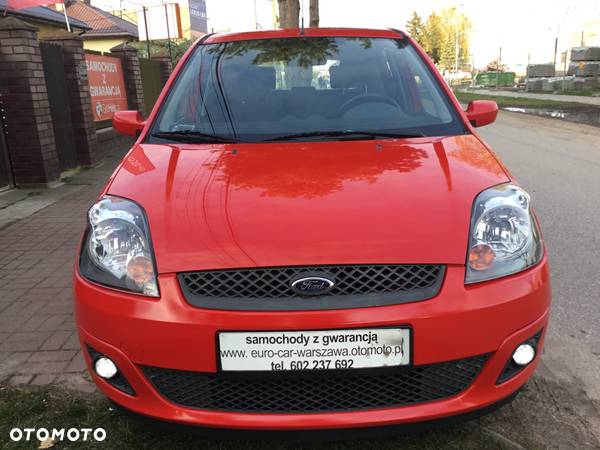 Ford Fiesta 1.3 Ambiente - 12