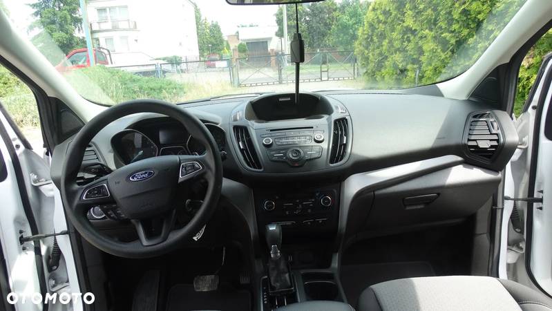 Ford Kuga 1.5 EcoBoost AWD ST-Line ASS - 21