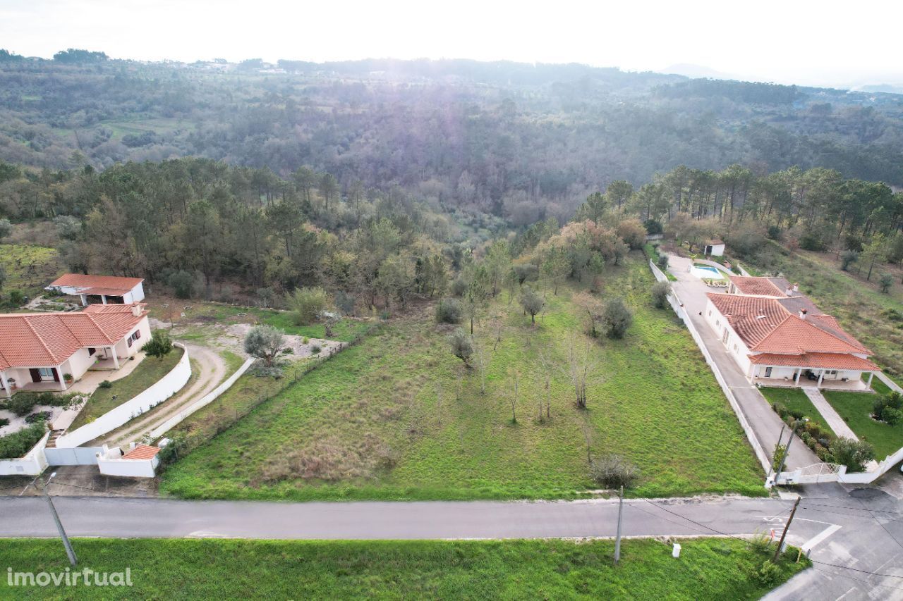 Terreno Para Construção em Alburitel