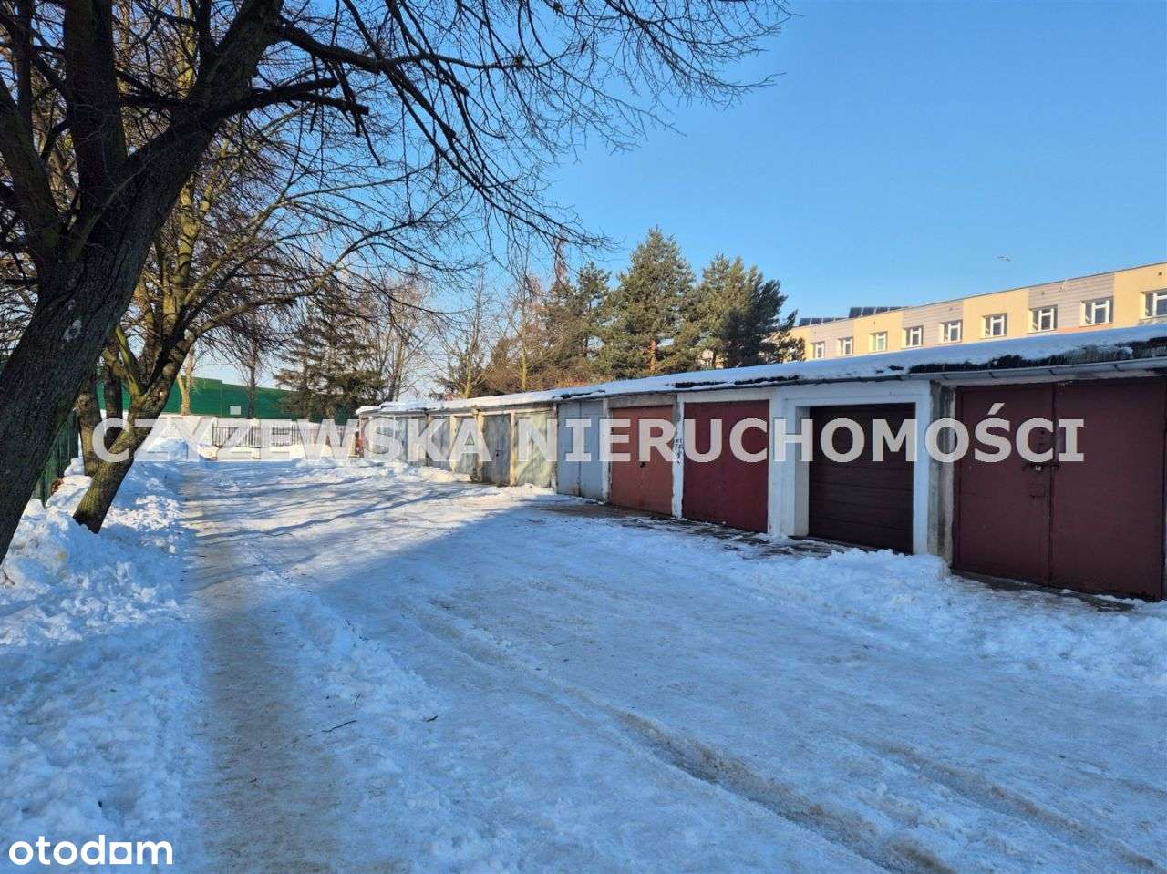 Garaż Murowany Z Kanałem Ul. Jedności Narodu Tczew-7