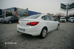 Opel Astra - 6