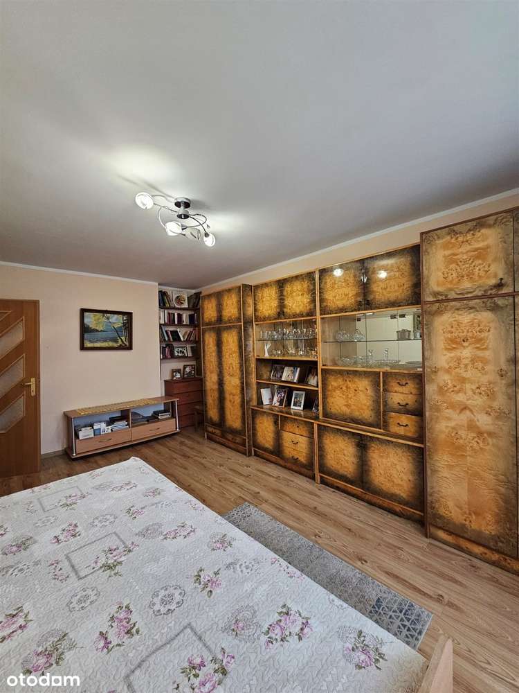 2 Pokoje** II PIĘTRO** Parking POD Budynkiem-2