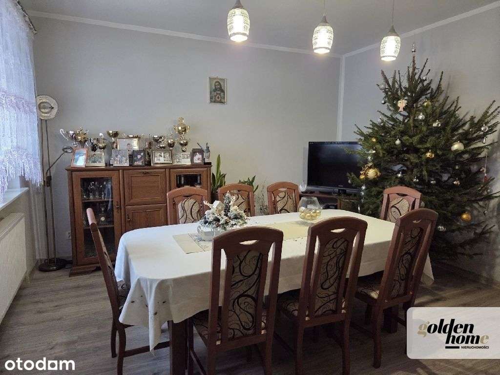 Dom z zabudowaniami gospodarskimi na działce 3478m-5