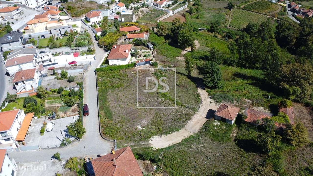 Terreno urbano com 968m2, em Freixo de Cima – Amarante-13