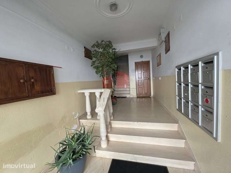 Apartamento T2 em Queluz-10