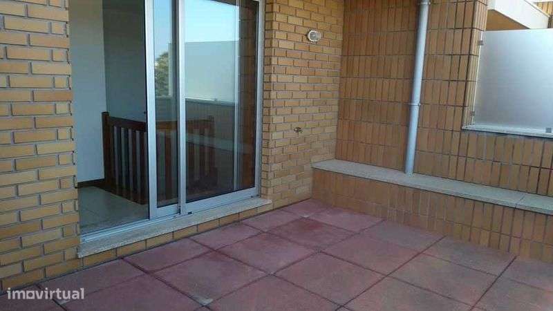 Moradia T3 Gaia / São Félix Marinha - Garagem Box - Terraço - Grande imagem: 4/11