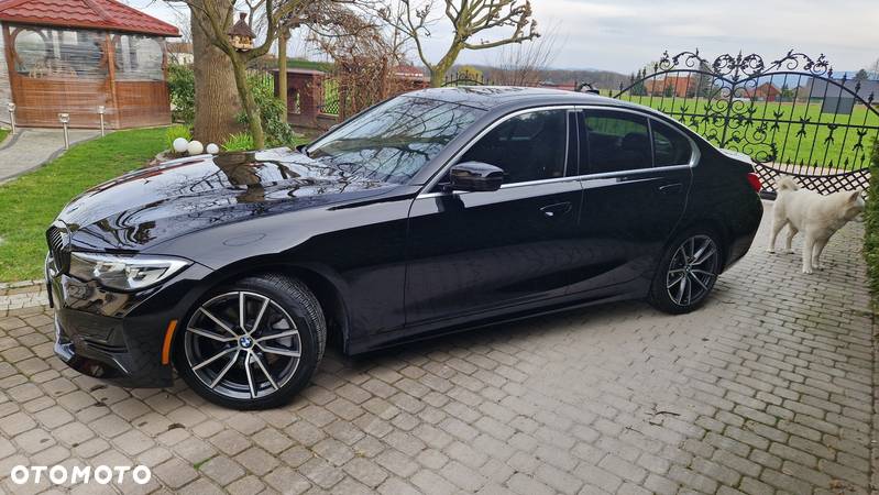 BMW Seria 3 330i Sport Line sport - 8