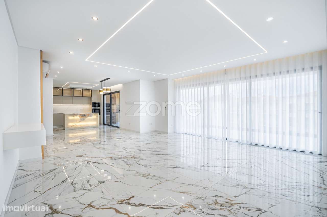 Apartamento T3 Penthouse com Vista Mar e Cidade no Caniço-15