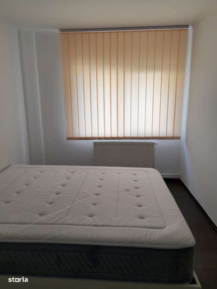 Apartament decomandat - Imagine principală: 4/7