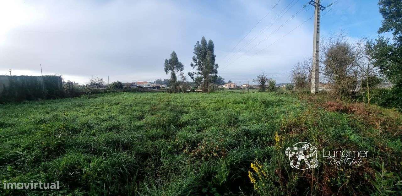 Terreno em S. Pedro de Fins, Maia - Grande imagem: 4/12