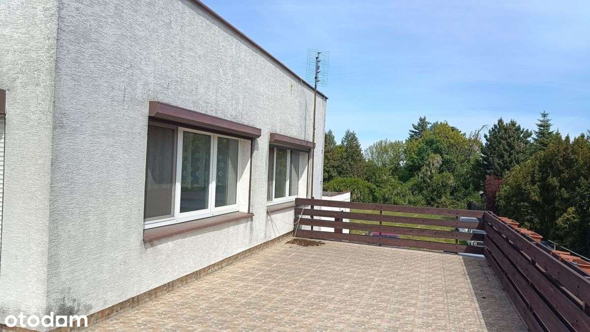 Duży dom z potencjałem-7