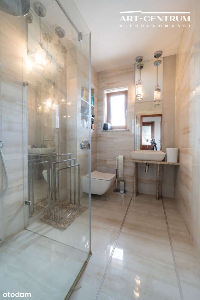 Rezydencja w otoczeniu zieleni-19