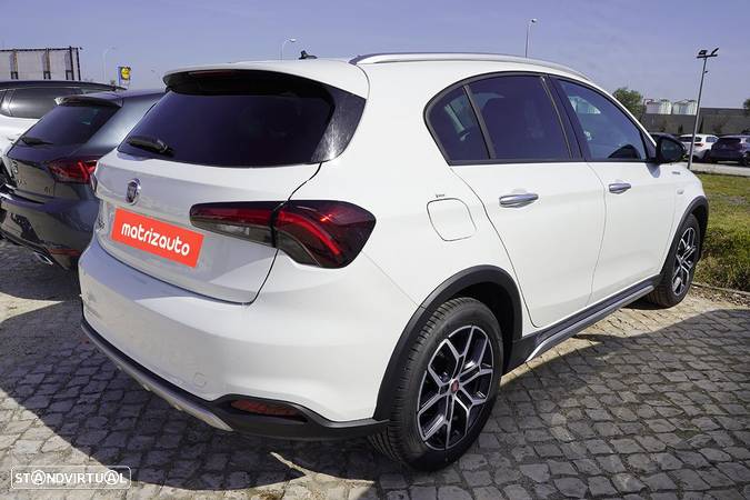 Fiat Tipo Cross 1.0 GSE T3 - 4