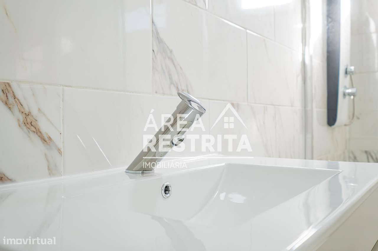 Moradia pré-fabricada nova T2 A VENDA no Parque Verde em Fernão Ferro.-19