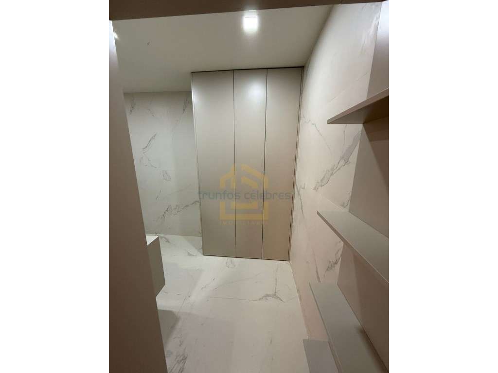 Apartamento T3 | 115 m² | Localização Premium - Póvoa de Varzim - Grande imagem: 4/33