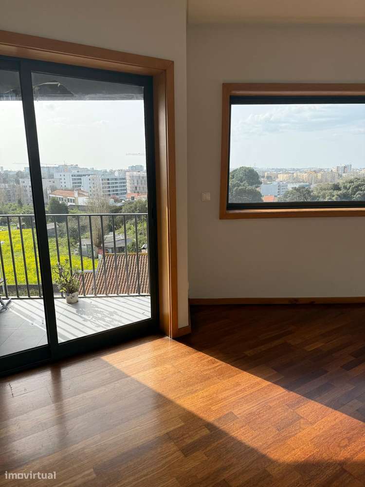 Vende-se T3 Duplex - Grande imagem: 2/25