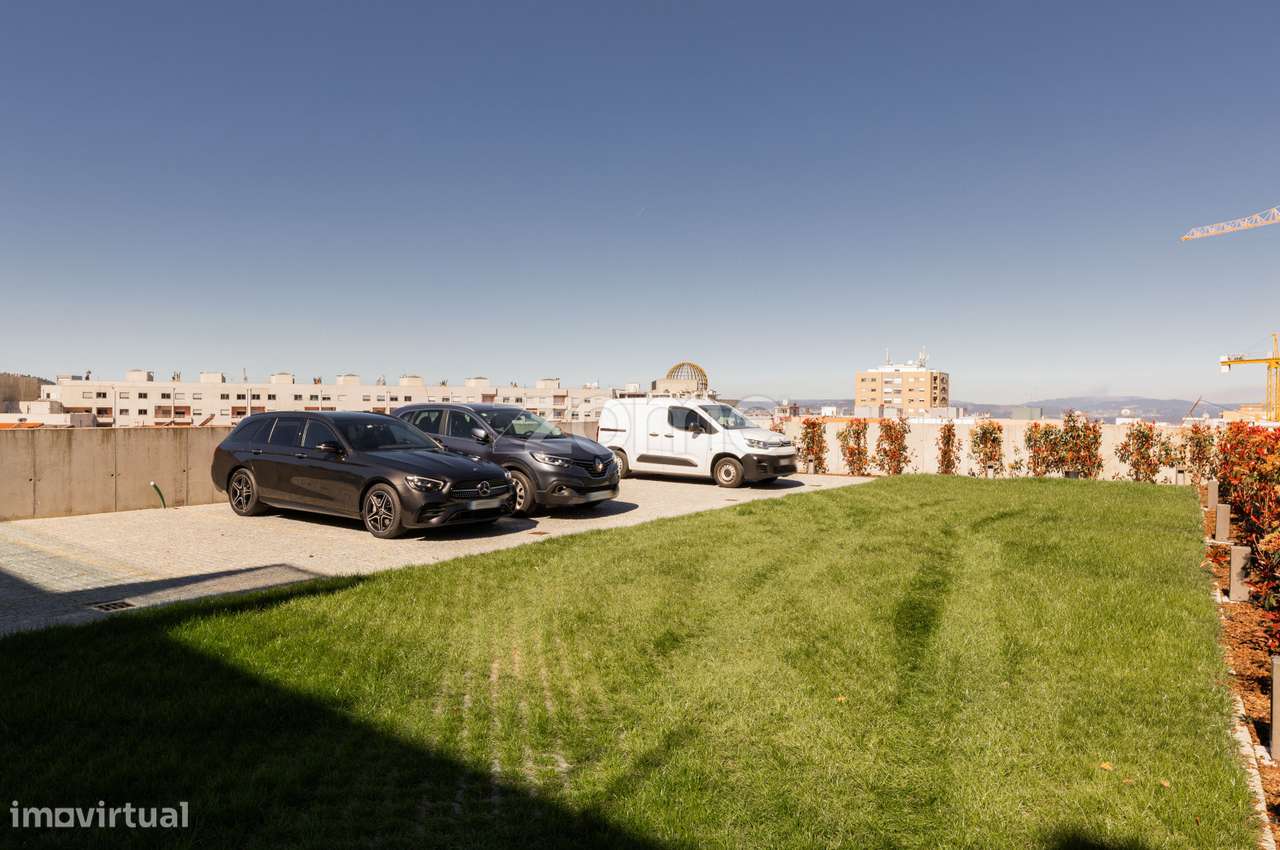 Apartamento T2 novo com suíte no centro de Braga - Grande imagem: 3/41