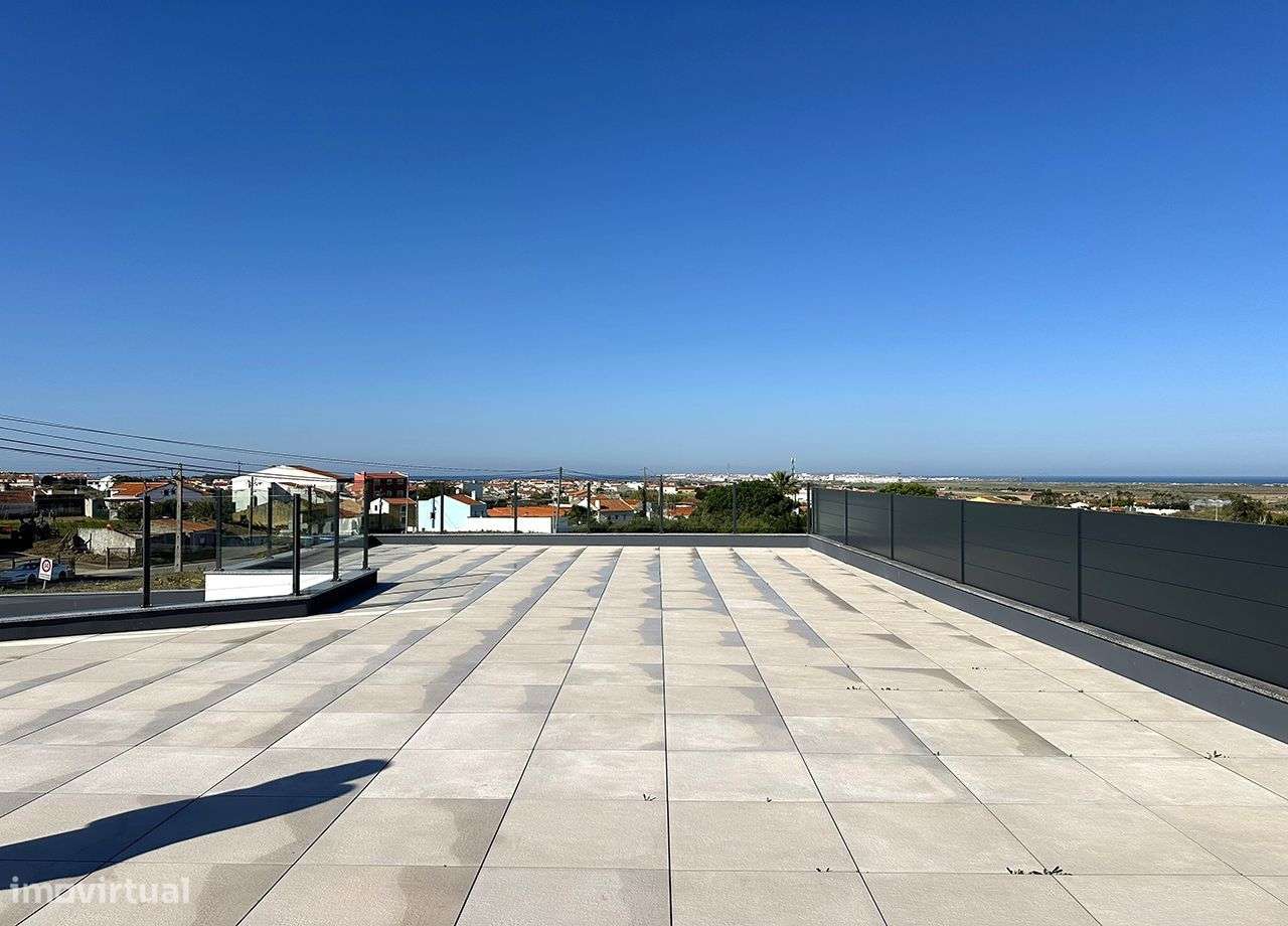 Espaçosa Moradia V4 com piscina - Coimbrã / Peniche-39