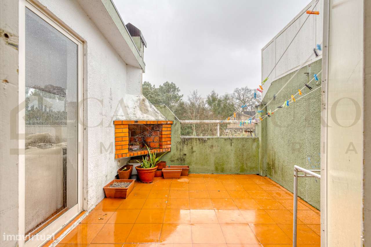 T2 + 2 com Sótão - Rio Tinto | Próximo ao McDonald's-13