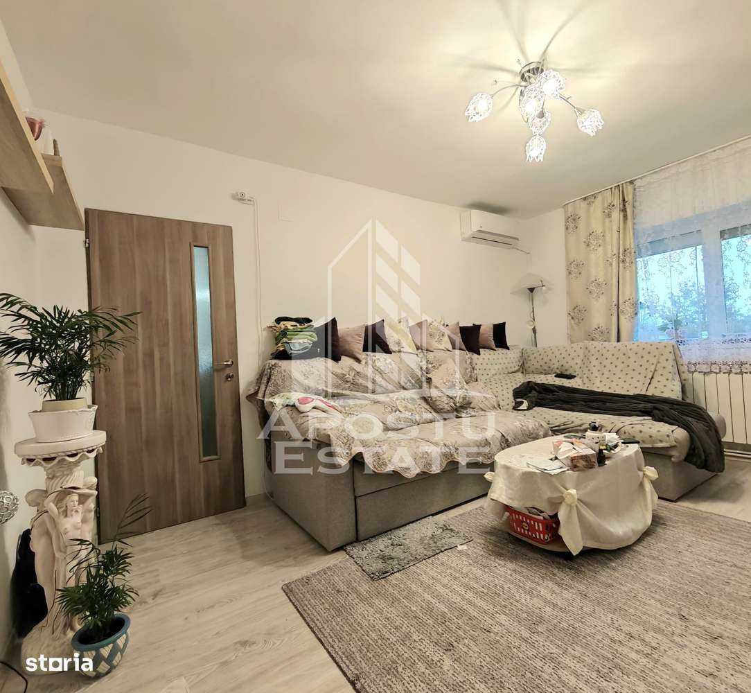 Apartament cu 3 camere, centrala proprie, Sag - Imagine principală: 2/12