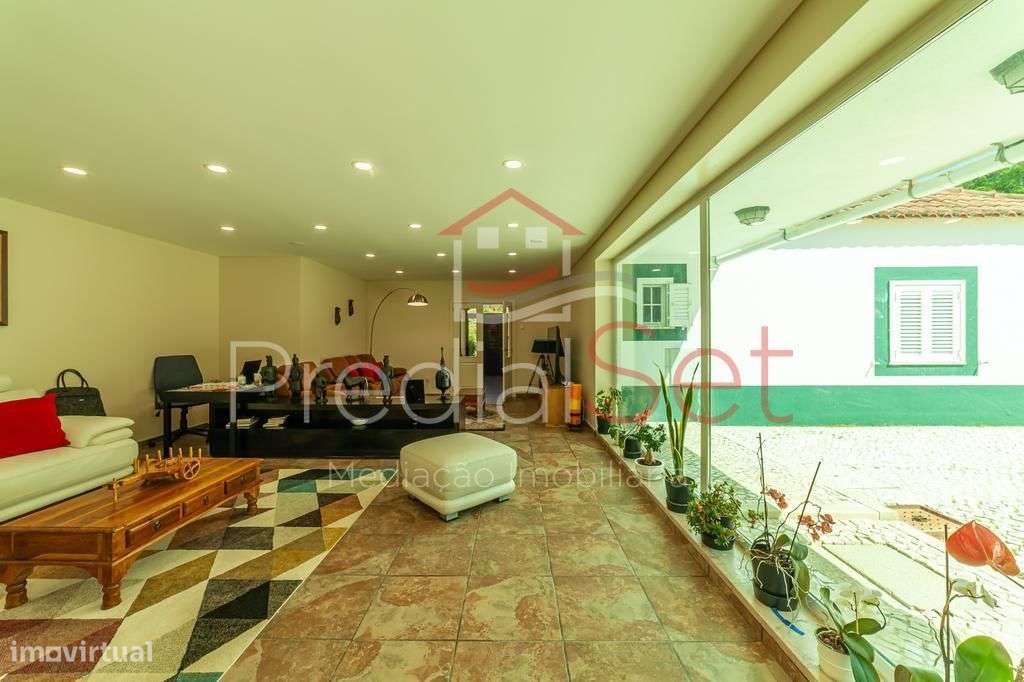 Quinta com Moradia de 6 assoalhadas com piscina - Loures-Lisboa-28