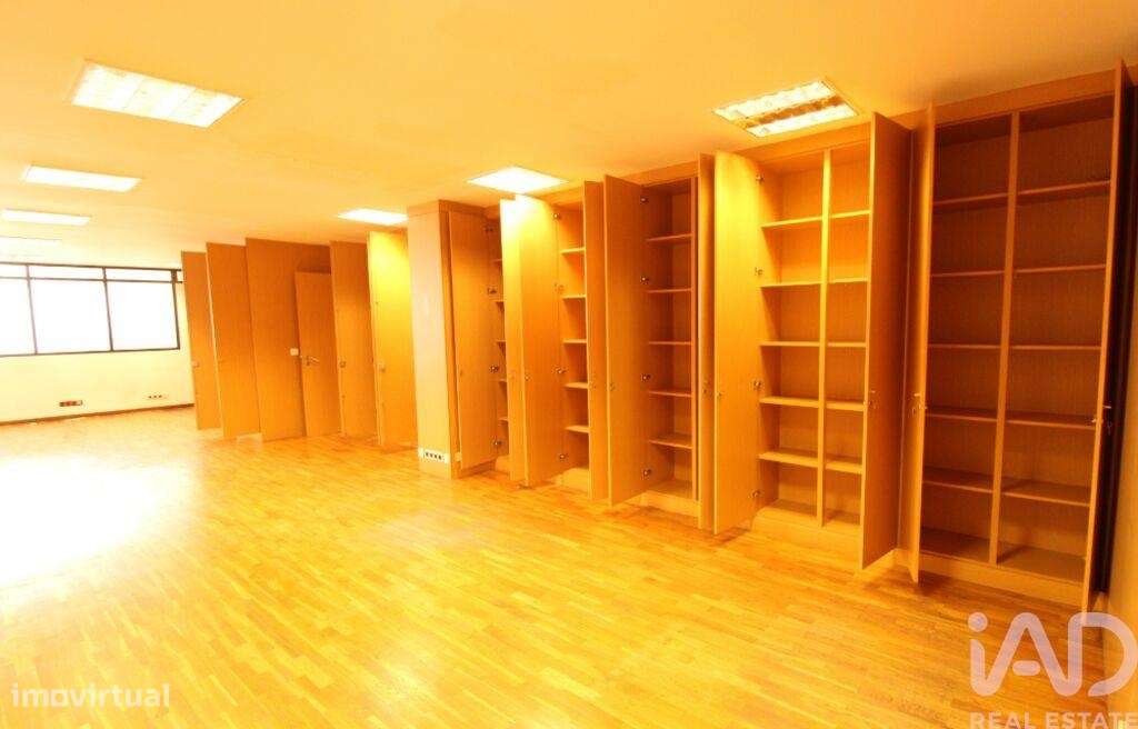 Loja / Estabelecimento Comercial em Bonfim de 197,00 m2 - Grande imagem: 4/30