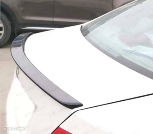 AILERON LIP SPOILER TRASEIRO PARA MERCEDES W204 COUPÉ AMG C63 07-11 - 3