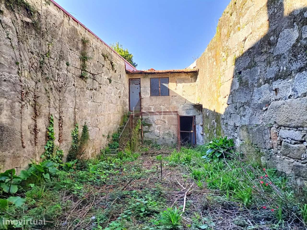 Prédio Reconstrução Investimento Porto | Prédio Praça República-20