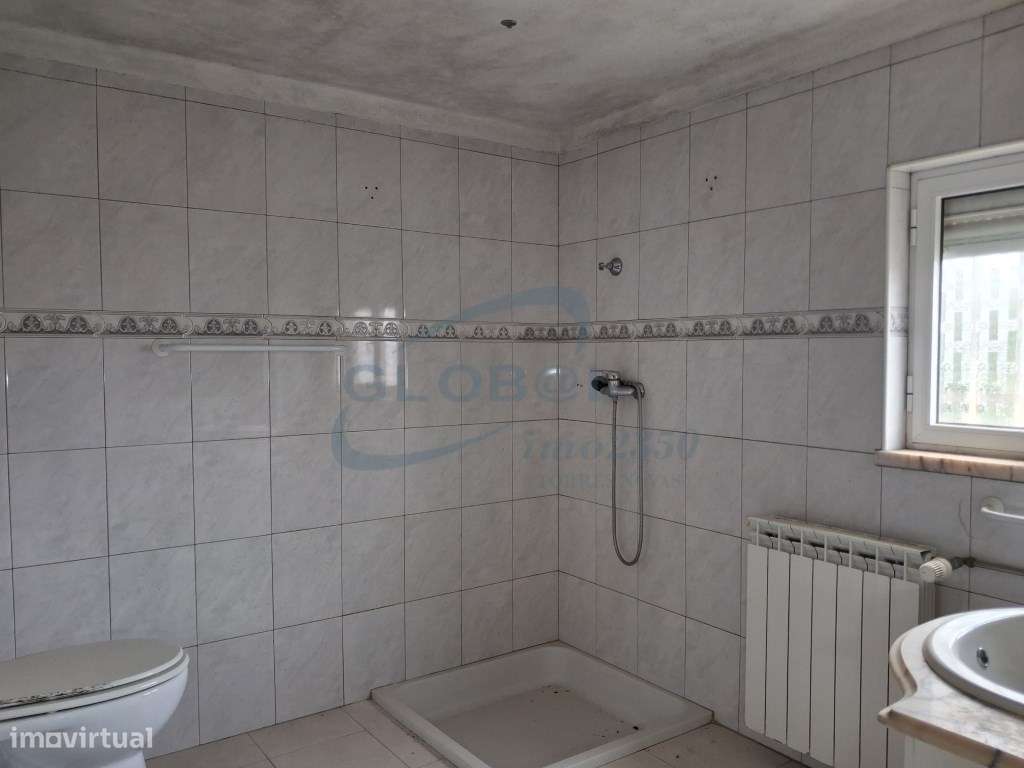 Exclusiva Propriedade em Alcanena | Duas Utilizações Independentes,...-15