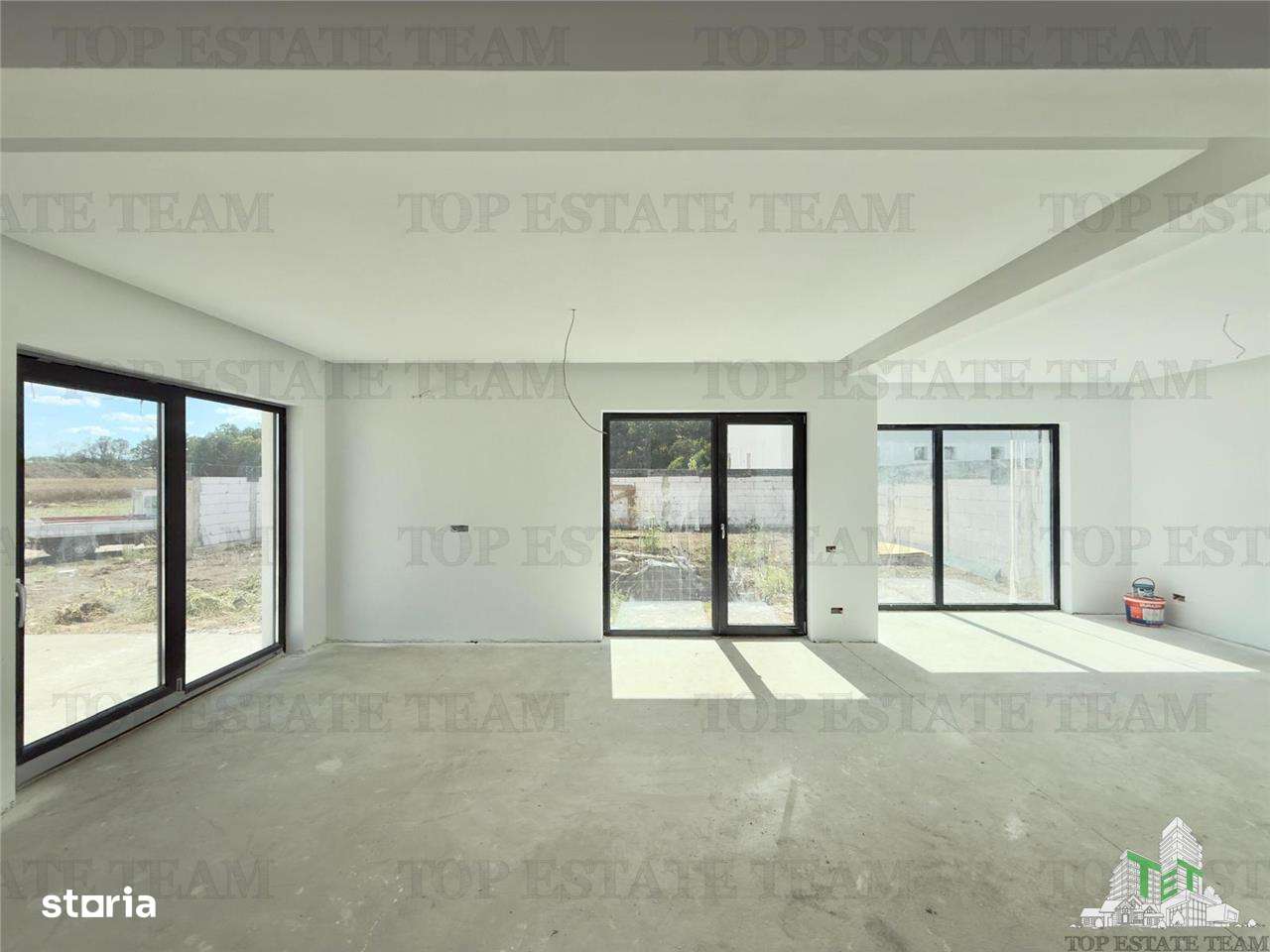 Vile premium cu garaj si piscina in Tunari-4