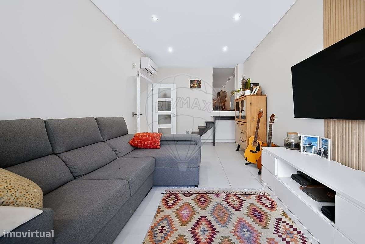 Apartamento T1 para venda-0