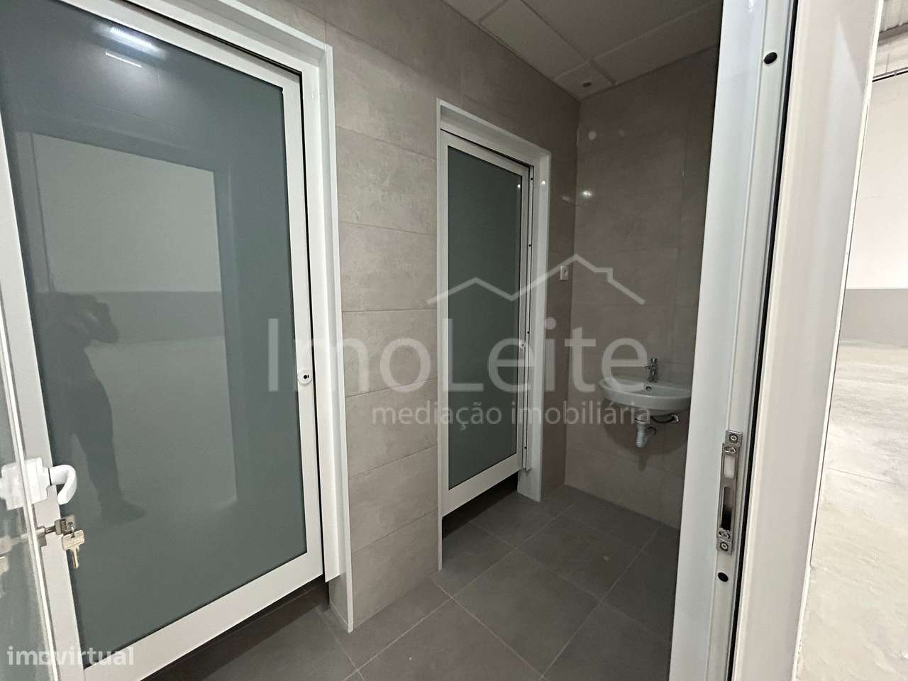 Armazém Póvoa de Varzim em Construção 500m2 - Grande imagem: 5/9