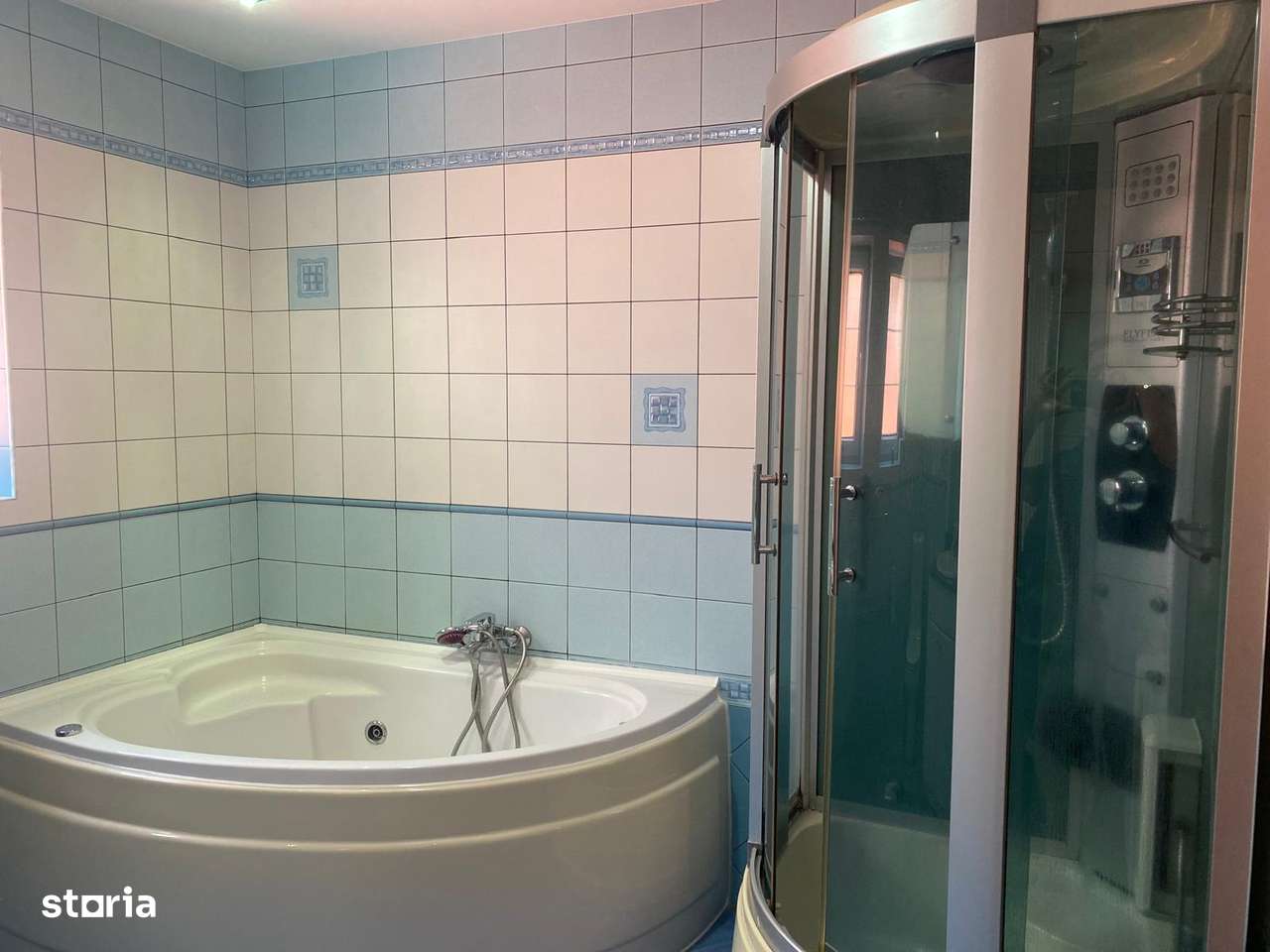 Casa zona  Calea Moldovei-17