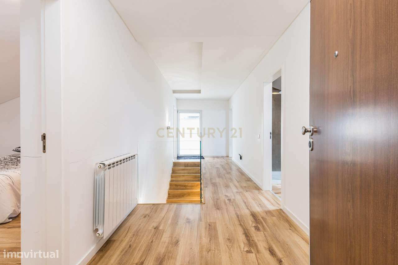 Duplex Moderno (2021) com Terraço Privativo | Santa Clara - Parceiros-15