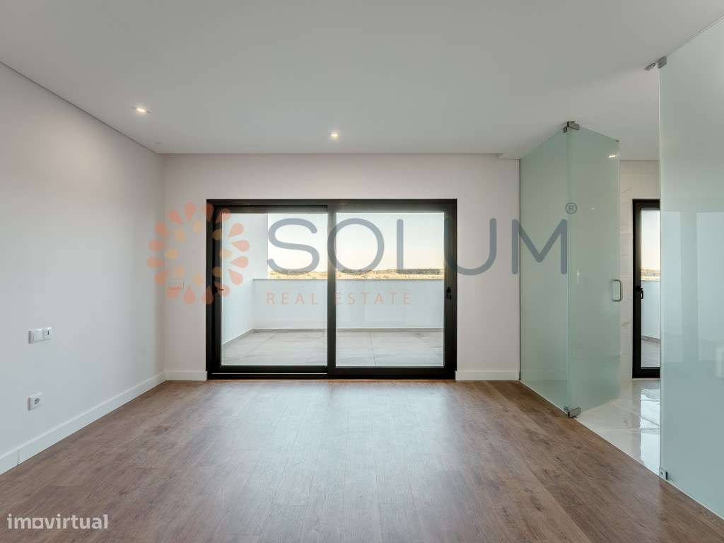 Penthouse de Luxo com piscina - Montijo-45