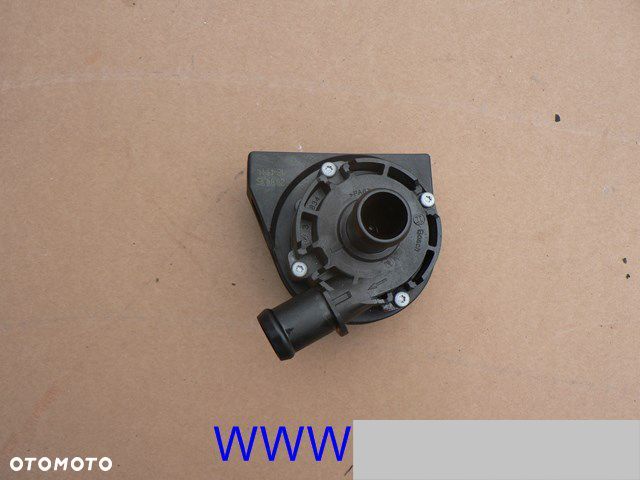 DW PASSAT CC DODATKOWA POMPA WODY 5C0965567A - 1