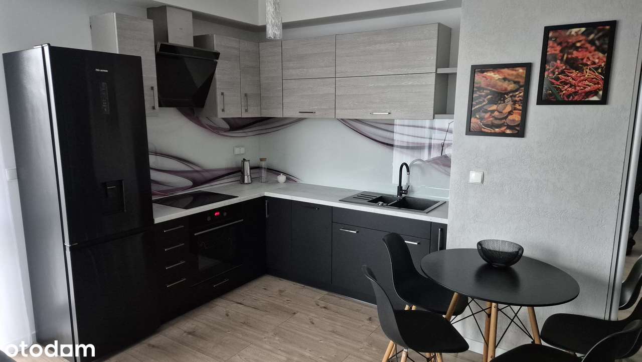 Gotowe do wprowadzenia, 2 pokoje, garaż, balkon, spokojna okolica - Pełny obrazek: 4/13