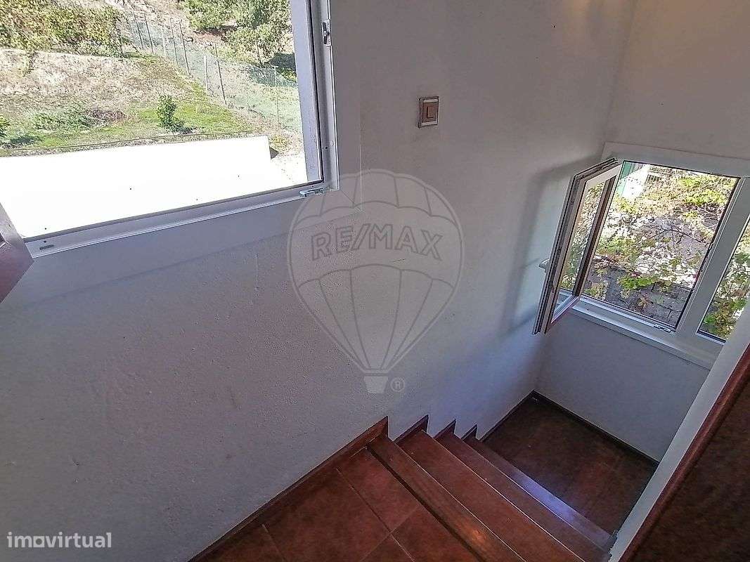 Moradia T5 para venda-21