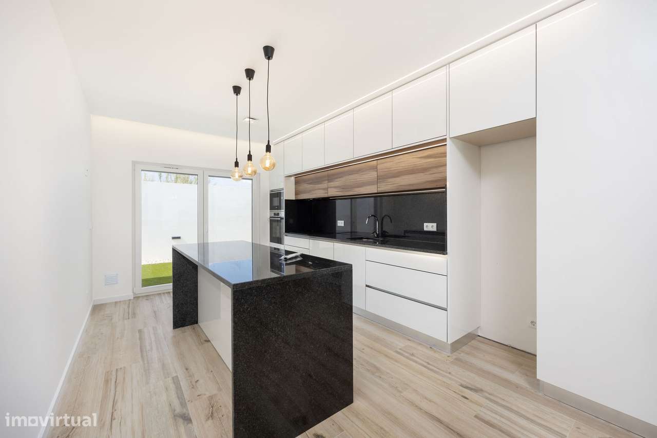 Moradia T3 Nova || Boavista || Leiria-9