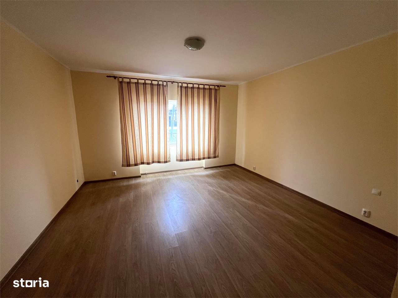 Casa cu 3 camere, renovata integral | Teren 4.748 mp | Borlesti-12