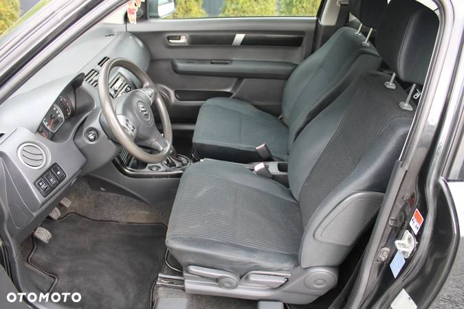 Suzuki Swift 1.5 Comfort - 23