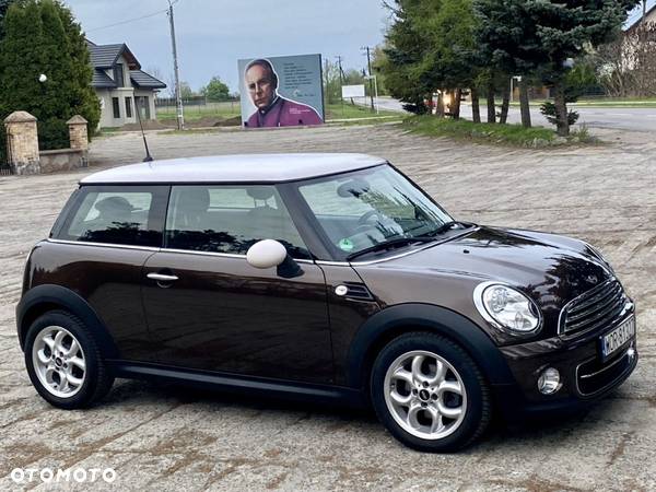 MINI Cooper Standard - 5