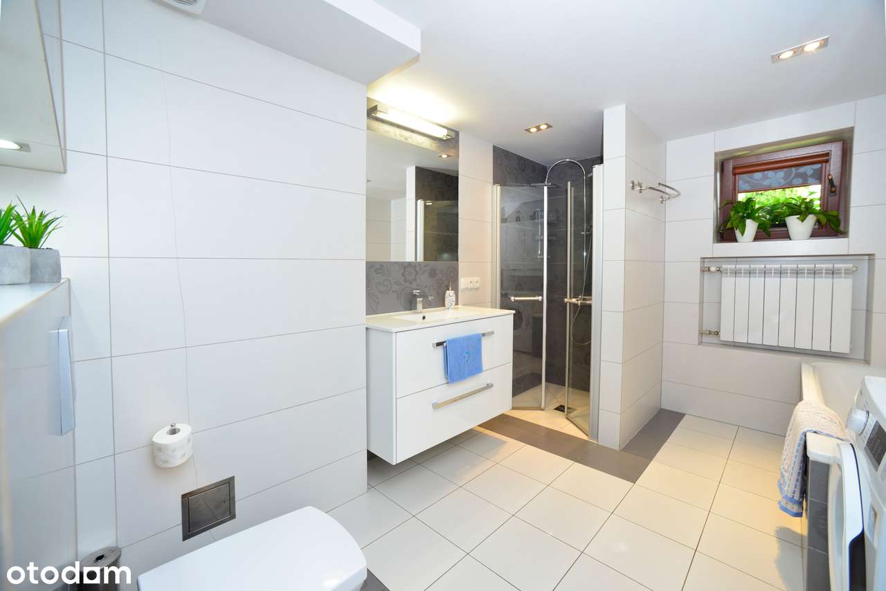 Wygodny dom z dużym terenem w Kampinosie-9