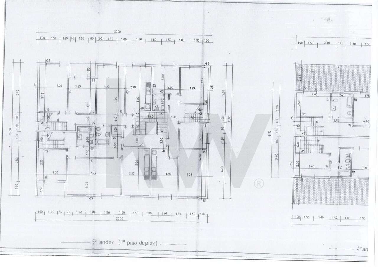Apartamento T4 Duplex na Amora-53