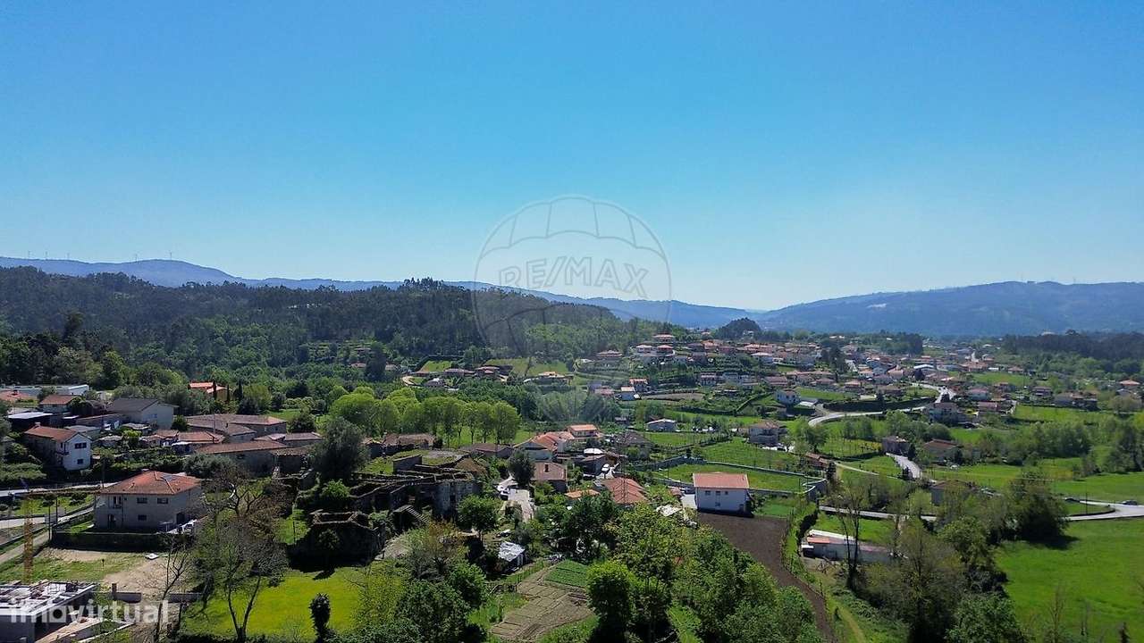 Moradia T5 para venda-10