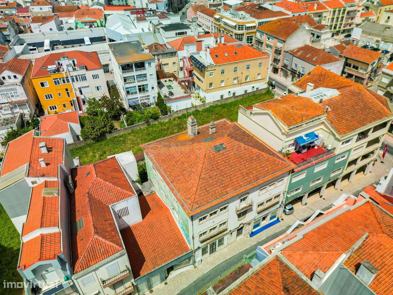 Apartamento T3 no centro das Caldas da Rainha-36