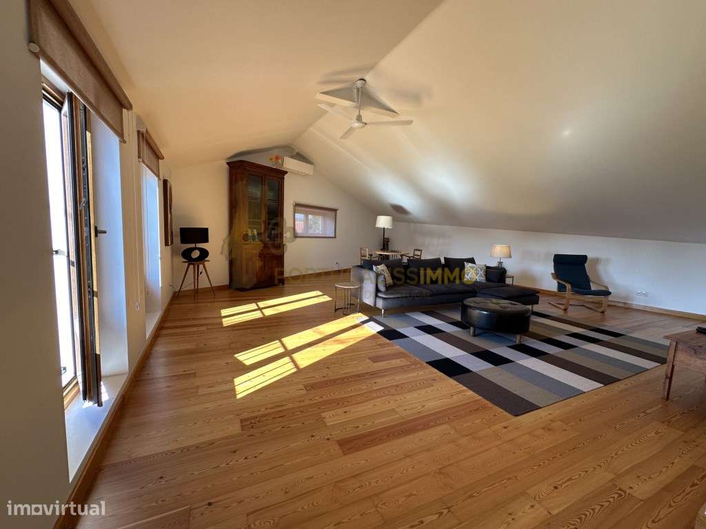 À Venda: Charmosa moradia totalmente renovada.-30