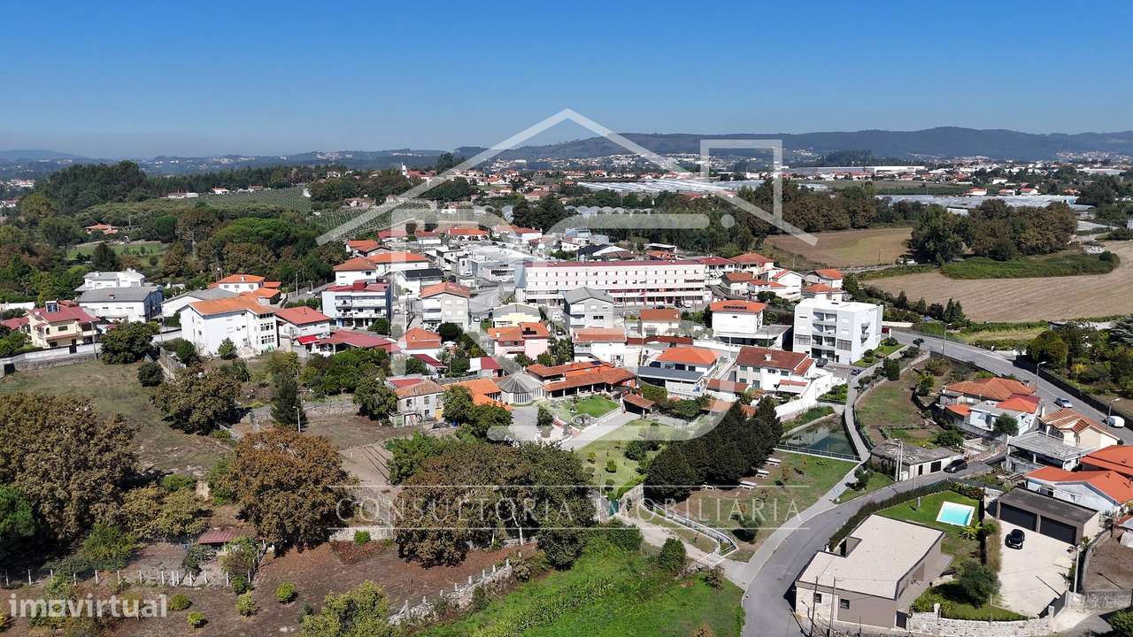 Moradia  T3 com Piscina, Landim, Famalicão-15